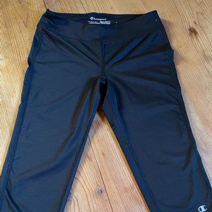 Champion dry athletic crop